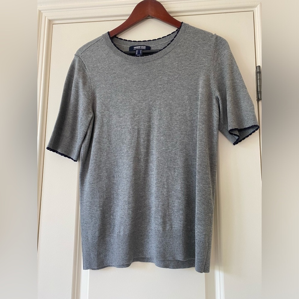 Lands' End Gray Women’s lightweight sweater. M. Cotton blend. Used